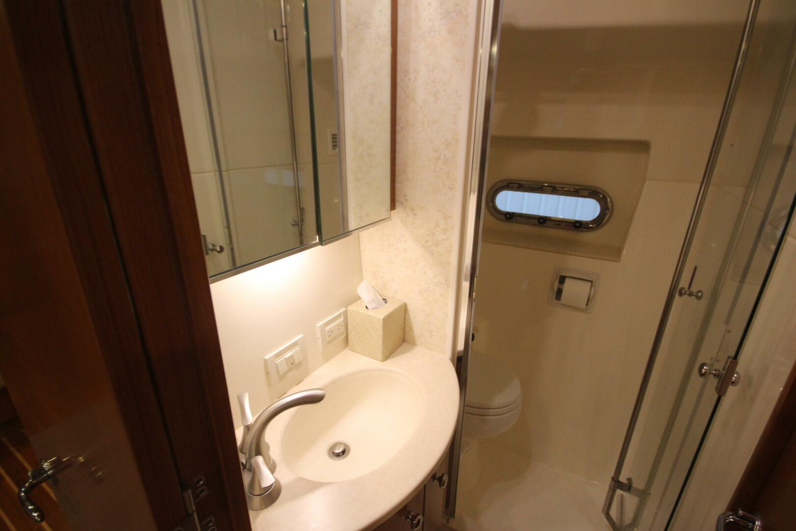 Slide: The Image of Tiara 5200 Sovran Salon 2006 - 5507501