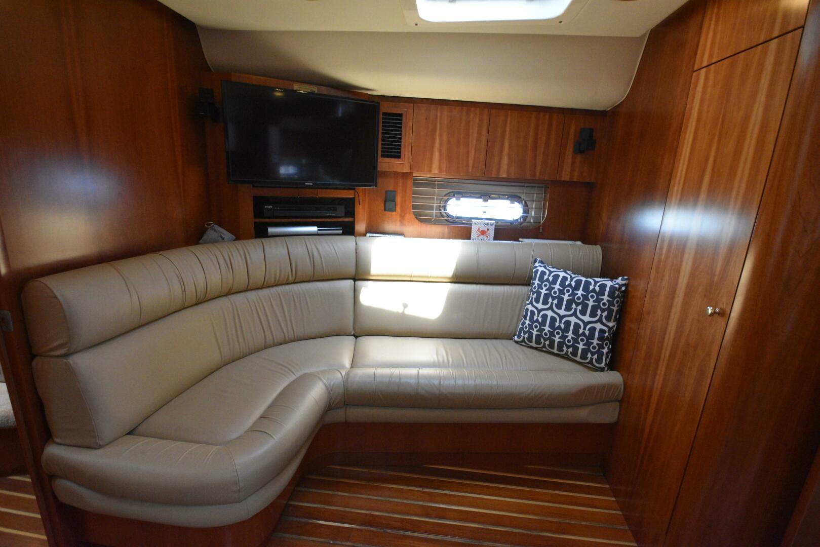 Slide: The Image of Tiara 52 Sport Yacht 2001 - 4496032