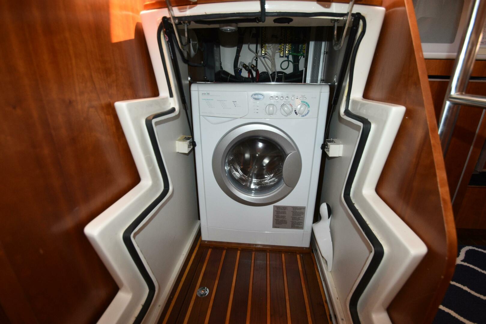 Slide: The Image of Tiara 52 Sport Yacht 2001 - 4496039