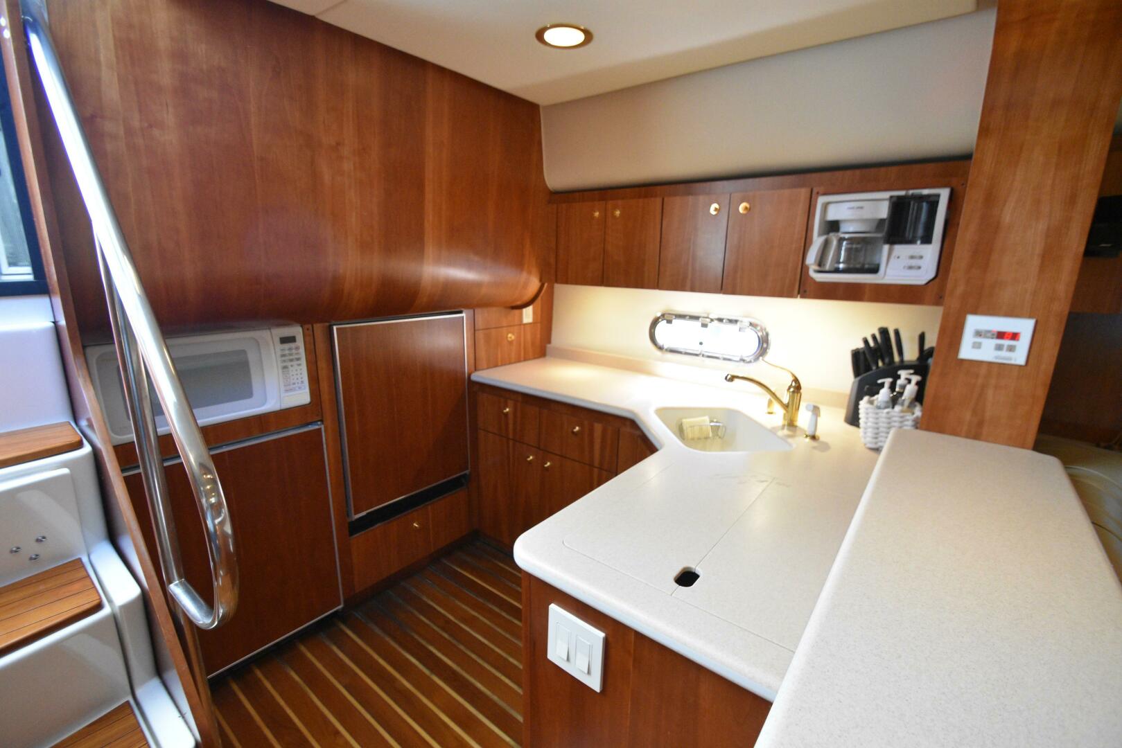 Slide: The Image of Tiara 52 Sport Yacht 2001 - 4496041