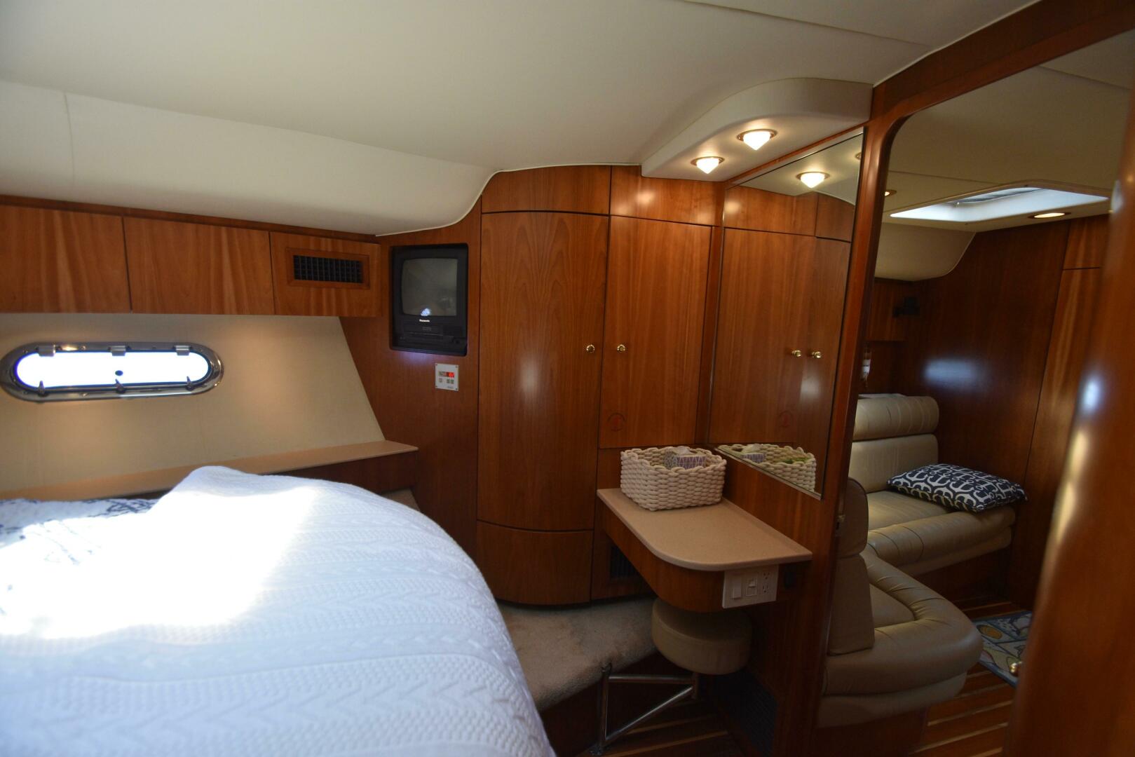 Slide: The Image of Tiara 52 Sport Yacht 2001 - 4496026