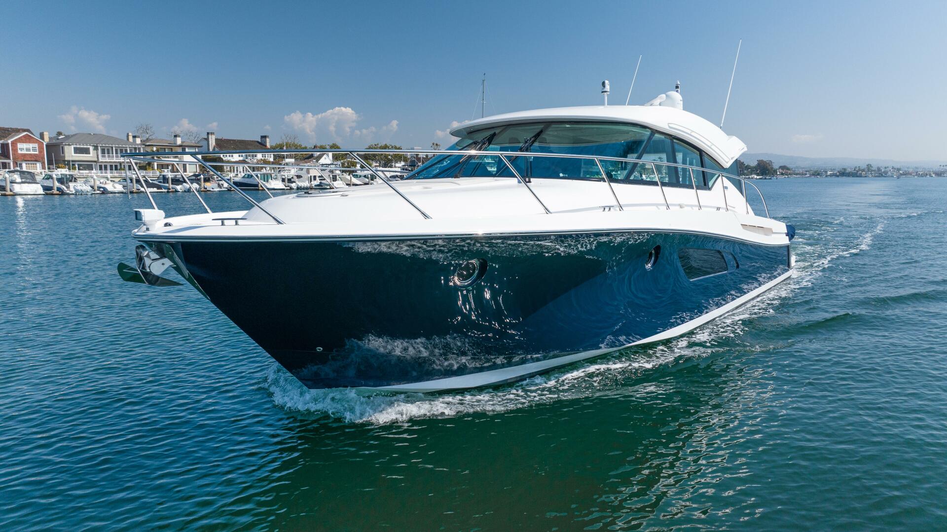 Slide: The Image of 2017 Tiara 53 Coupe - SAY ANYTHING - 4206081