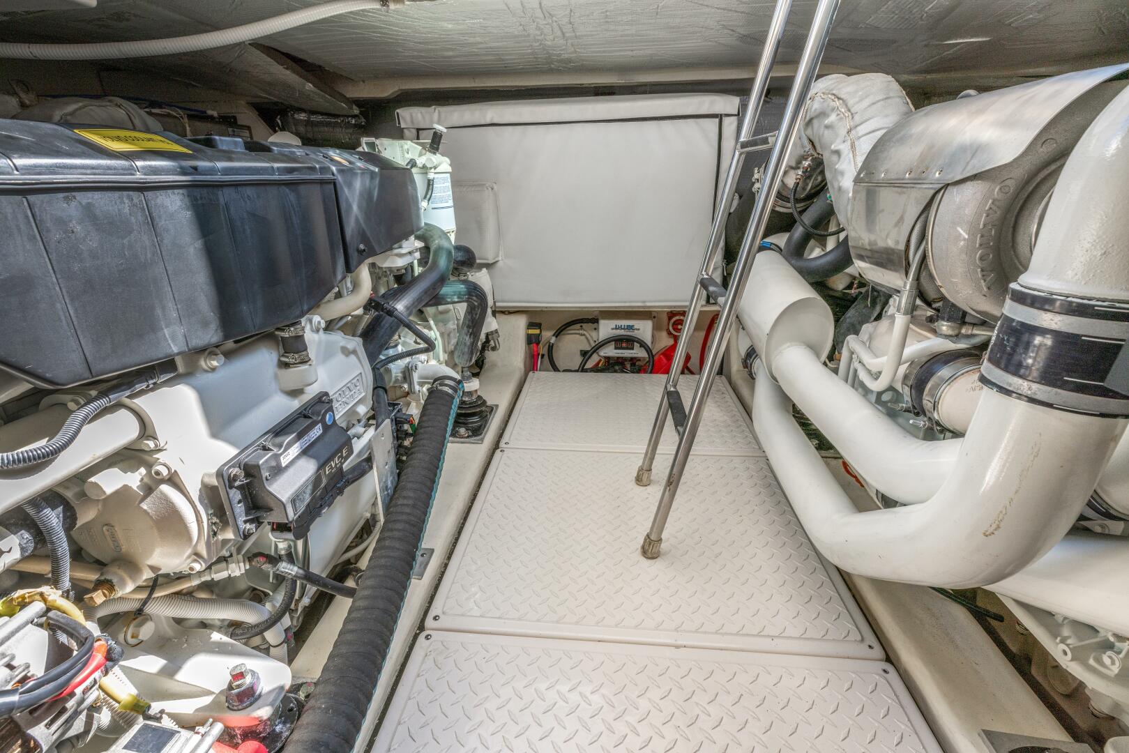 Slide: The Image of 2017 Tiara 53 Coupe - SAY ANYTHING - 4206191