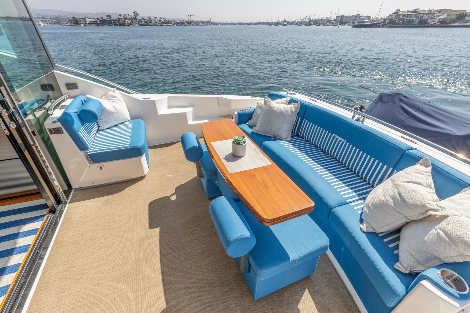 Slide: The Image of 2017 Tiara 53 Coupe - SAY ANYTHING - 4206147
