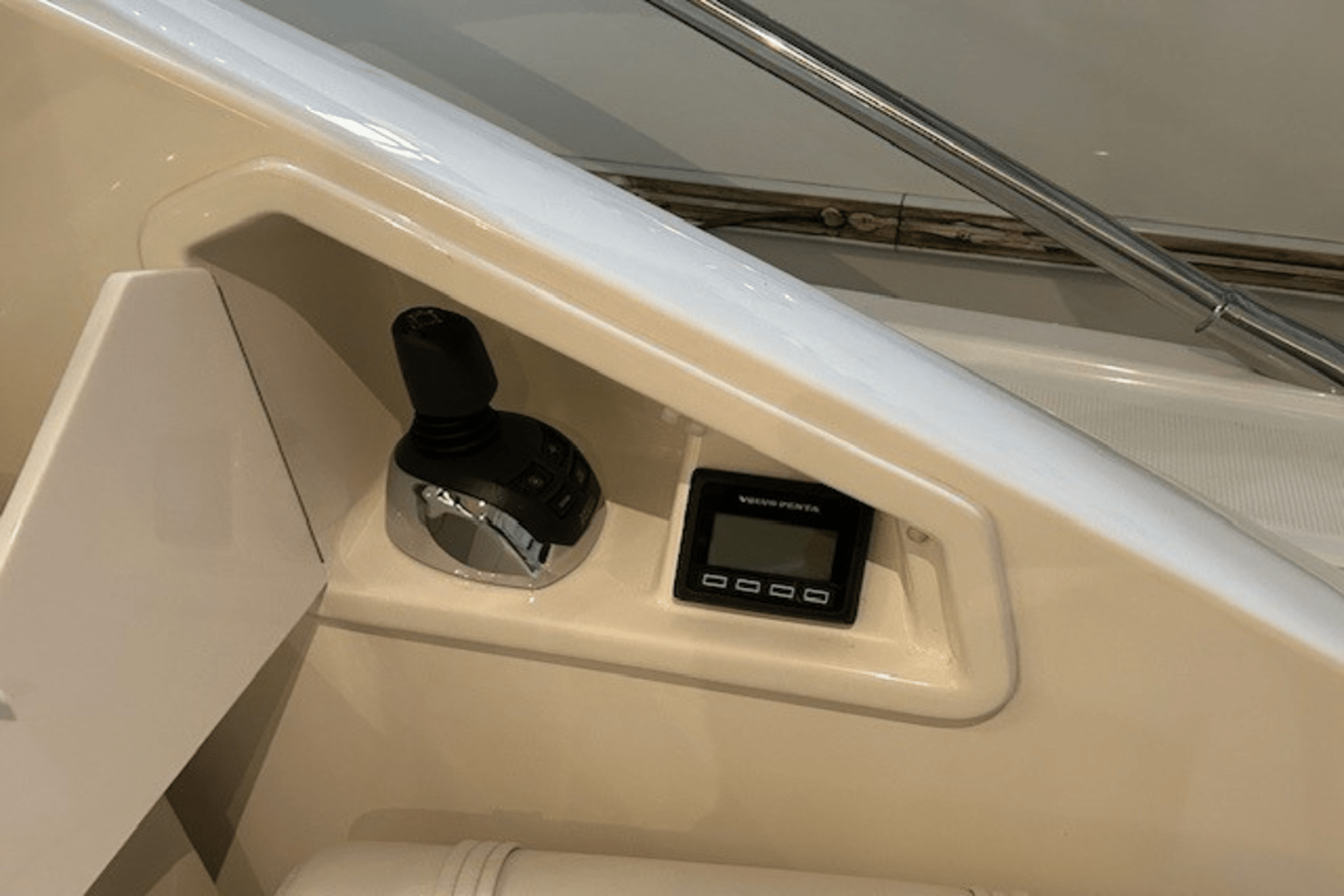 Slide: The Image of Tiara 53 COUPE 2022 - 18