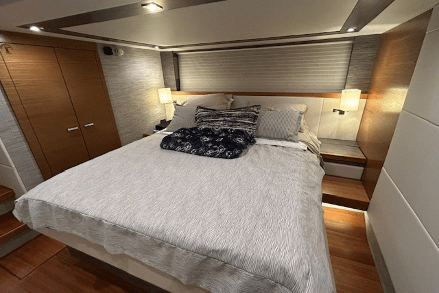 Slide: The Image of Tiara 53 COUPE 2022 - 22