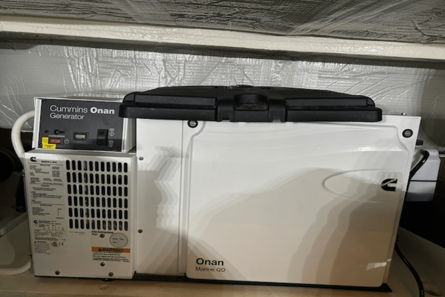 Slide: The Image of Tiara 53 COUPE 2022 - 35