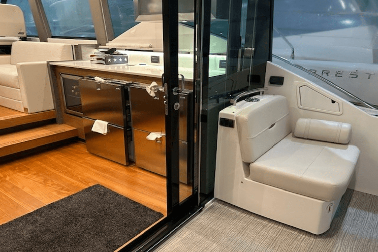 Slide: The Image of Tiara 53 COUPE 2022 - 7