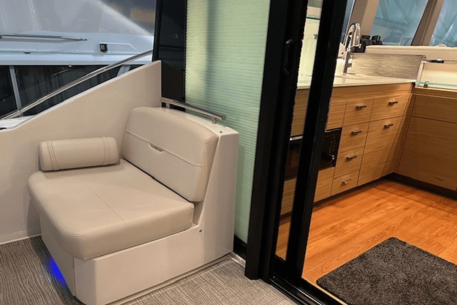 Slide: The Image of Tiara 53 COUPE 2022 - 8