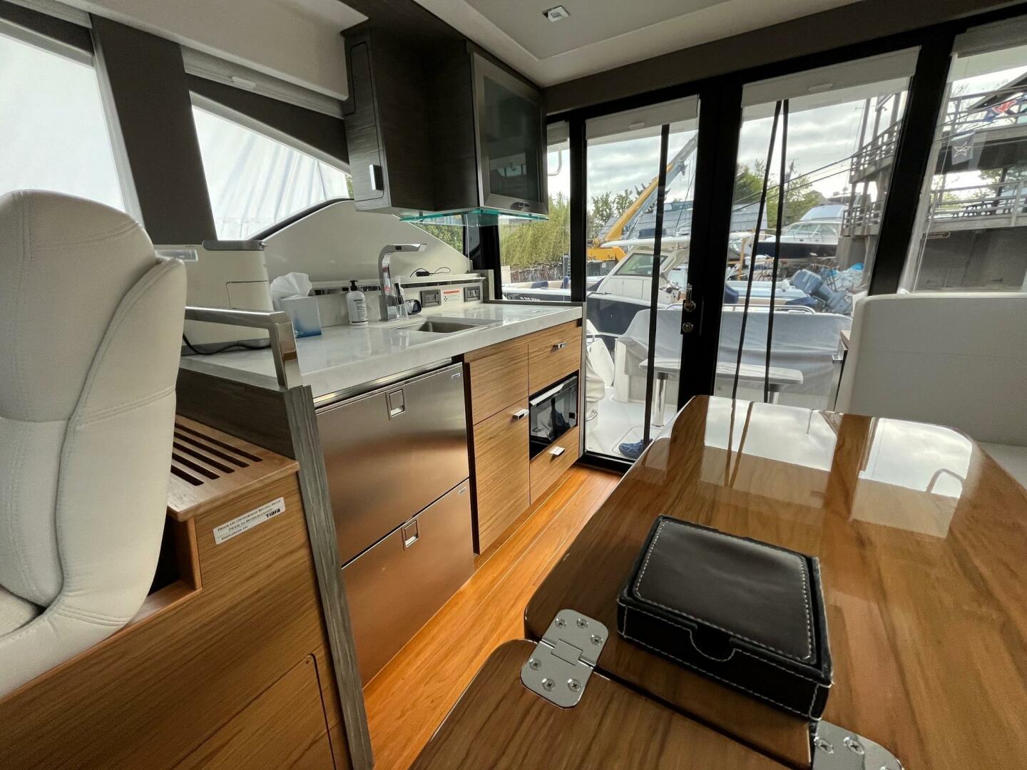 Slide: The Image of Tiara C39 Coupe 2021 - 5251149