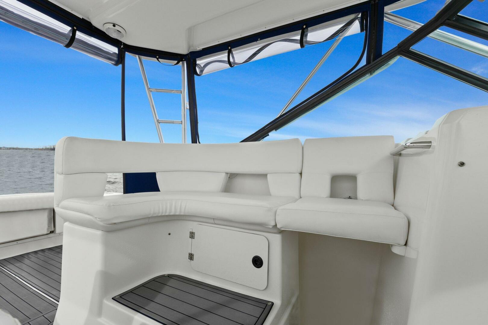 Slide: The Image of Tiara Yachts 2900 Open 2005 - 4863389