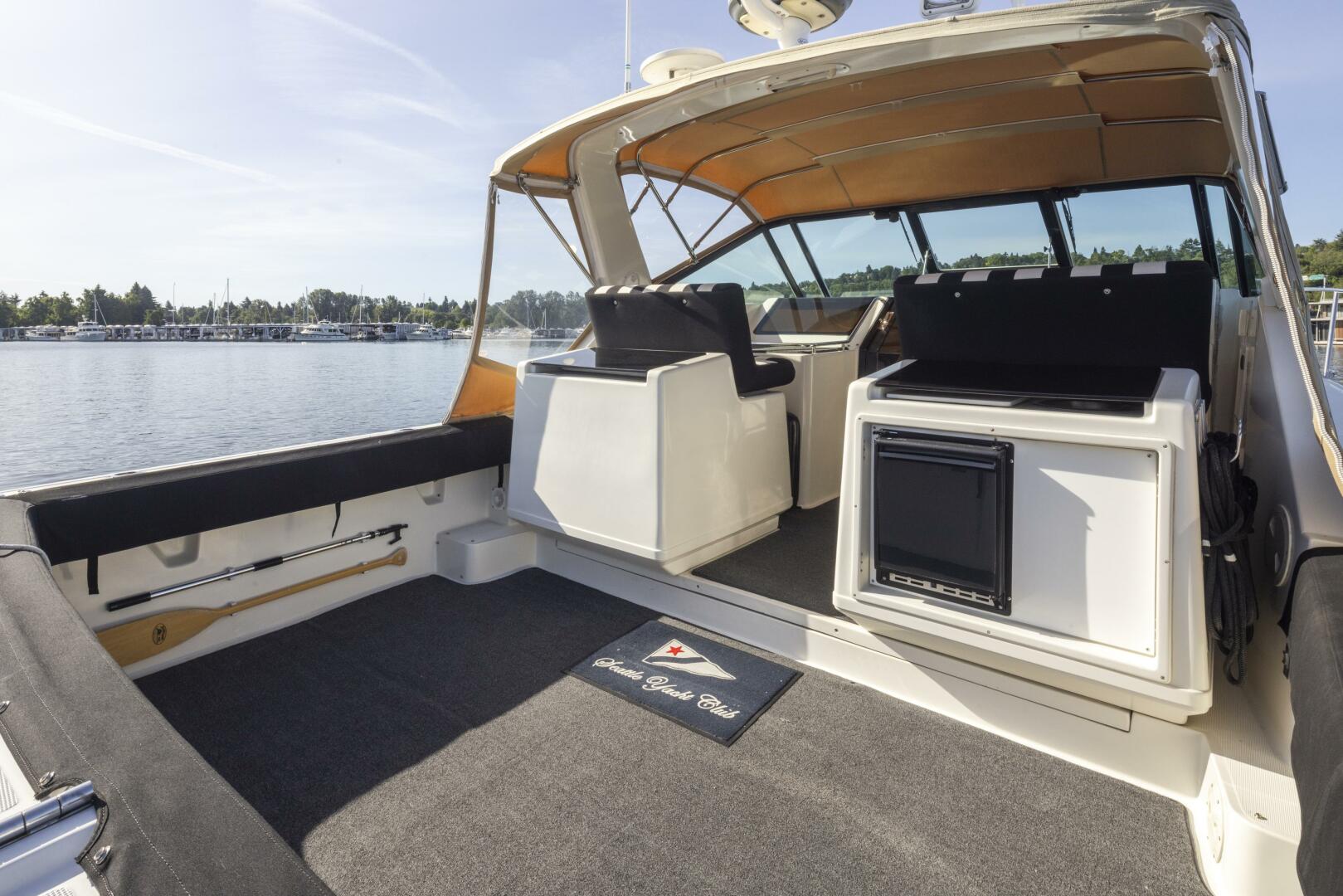 Slide: The Image of Tiara Yachts 3300 Open 1988 - 4424457