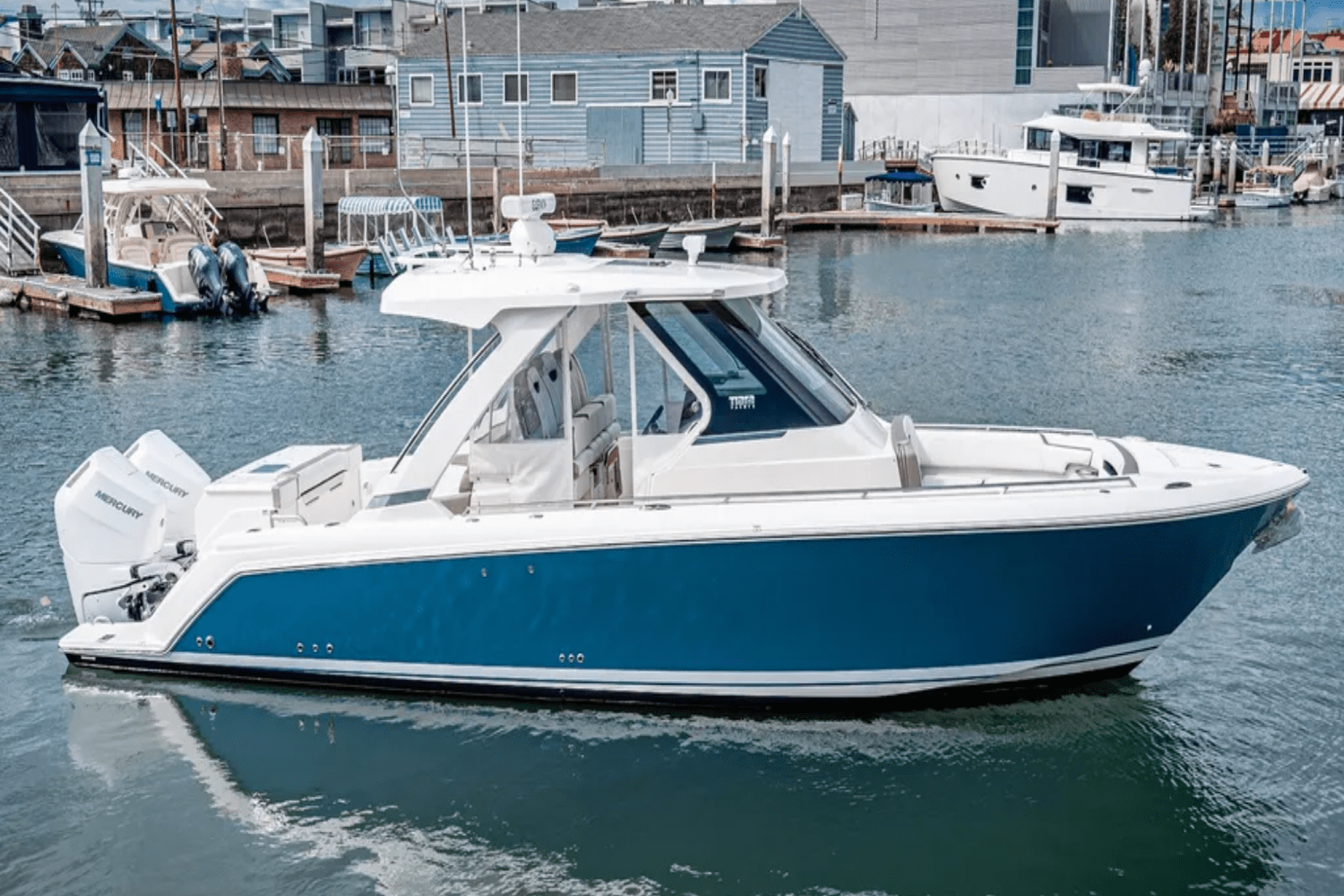 Slide: The Image of Tiara Yachts 34 LS 2024 - 1