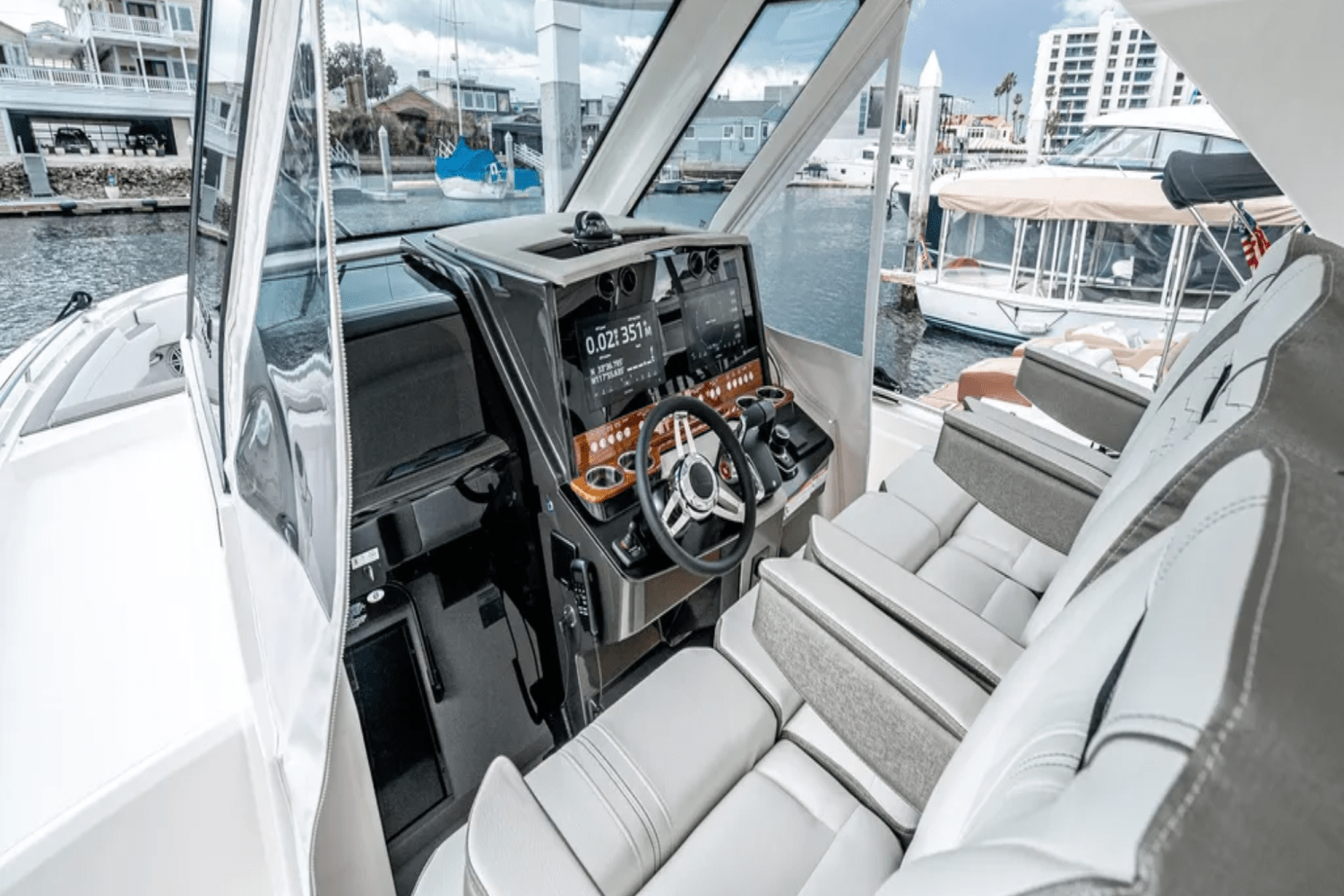 Slide: The Image of Tiara Yachts 34 LS 2024 - 14