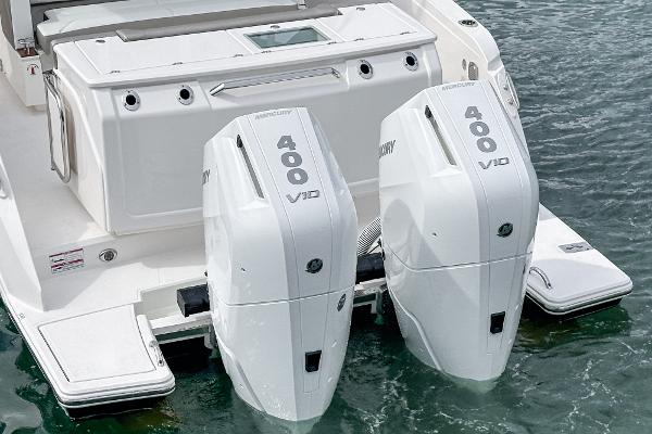 Slide: The Image of 2024 Tiara Yachts 34LS with twin Mercury 400 V10 outboard engines. - 20