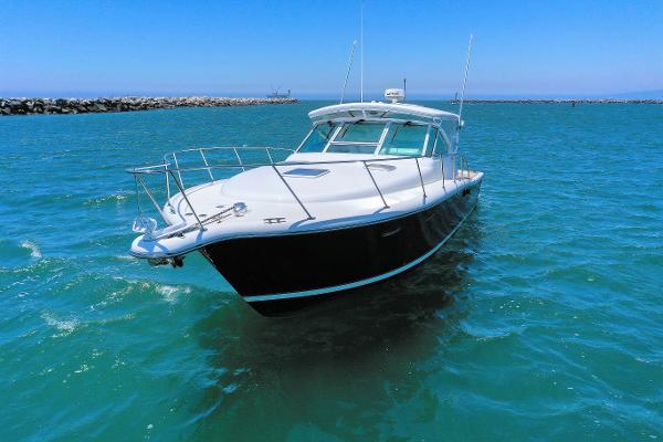 Slide: The Image of Tiara Yachts 3500 Open 2004 - 1