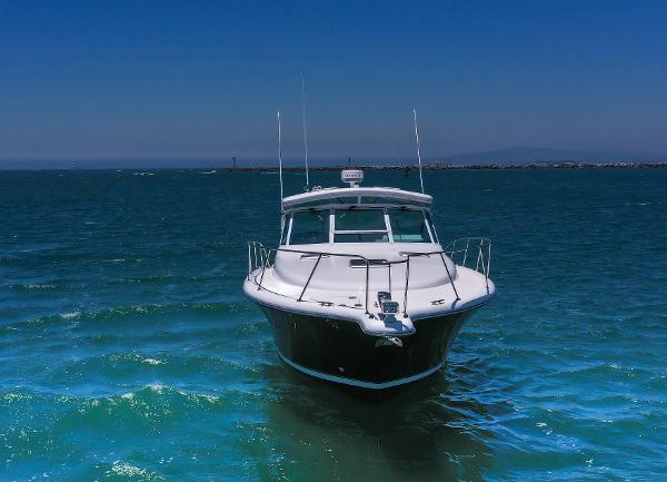 Slide: The Image of Tiara Yachts 3500 Open 2004 - 6