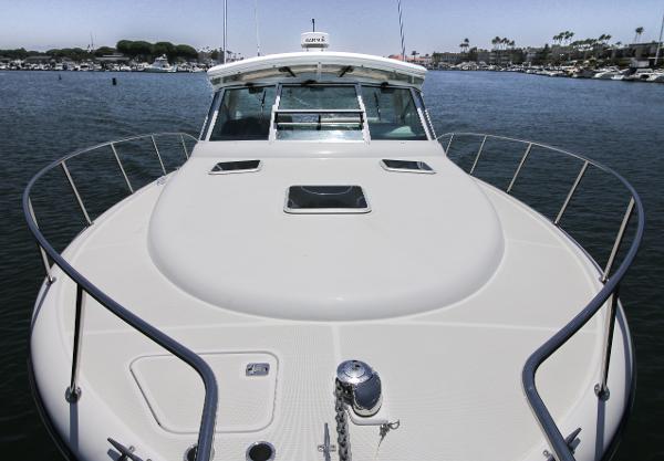 Slide: The Image of Tiara Yachts 3500 Open 2004 - 8