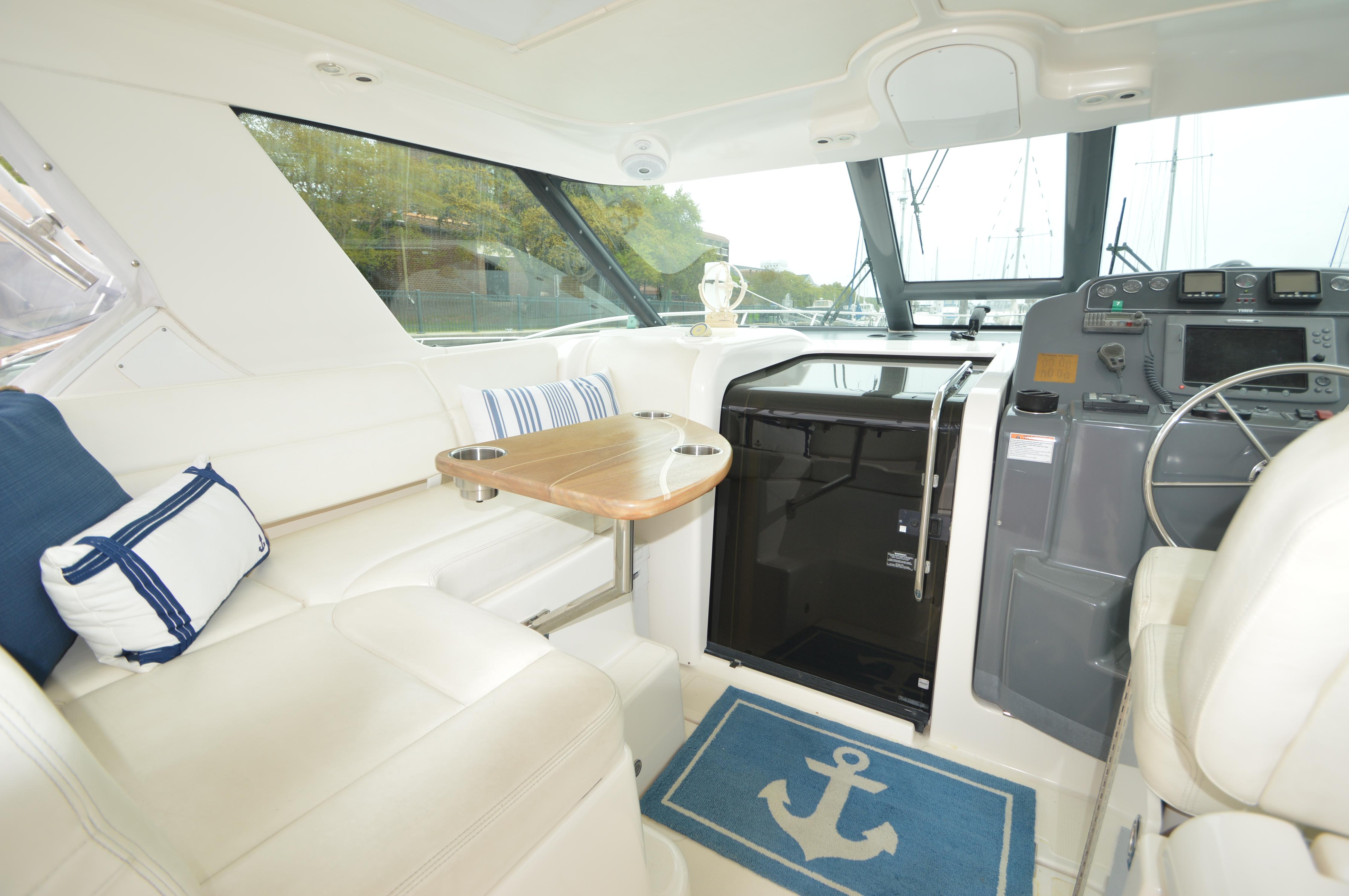 Slide: The Image of Tiara Yachts 3600 Sovran 2005 - 17