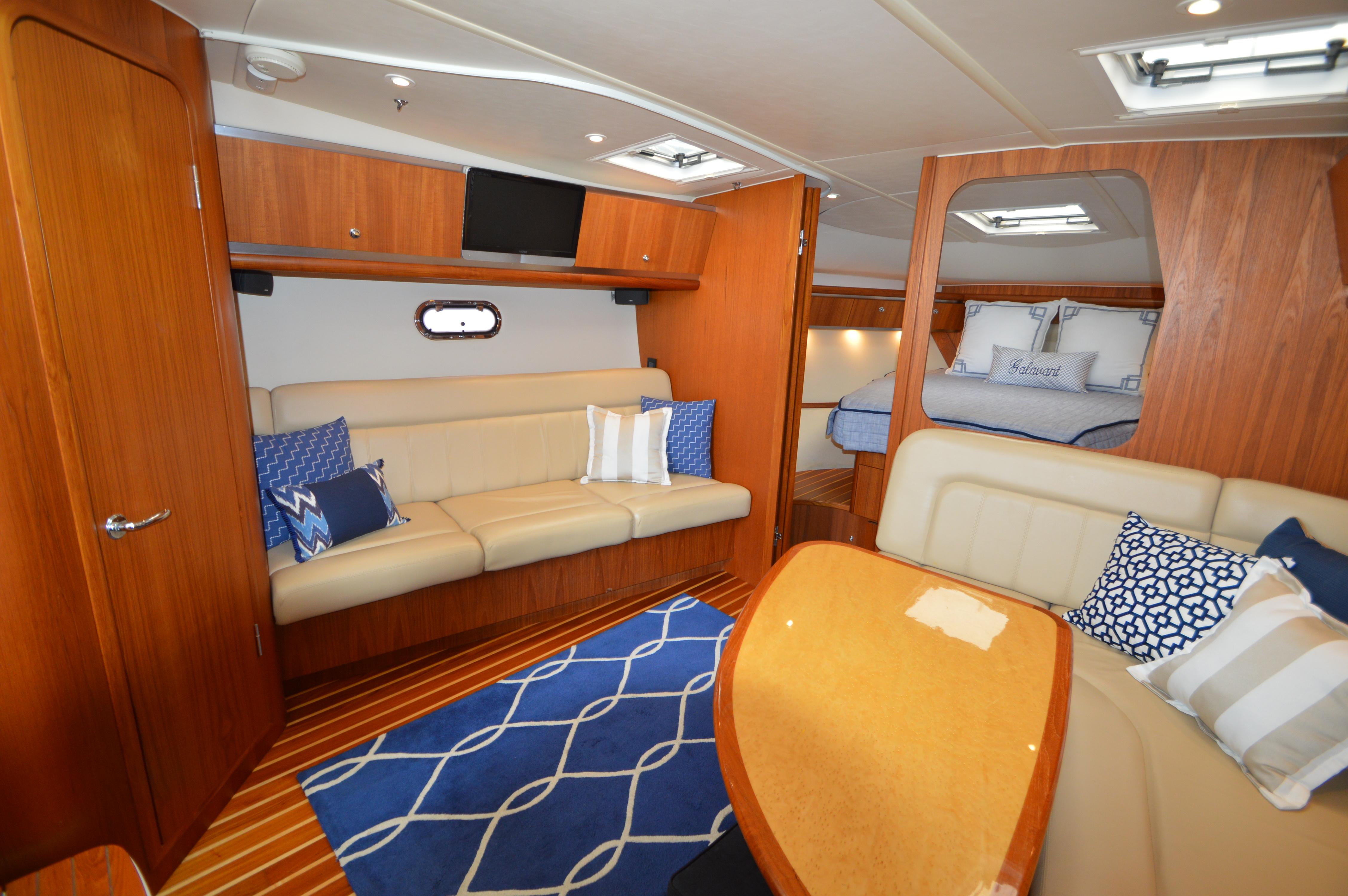 Slide: The Image of Tiara Yachts 3600 Sovran 2005 - 30