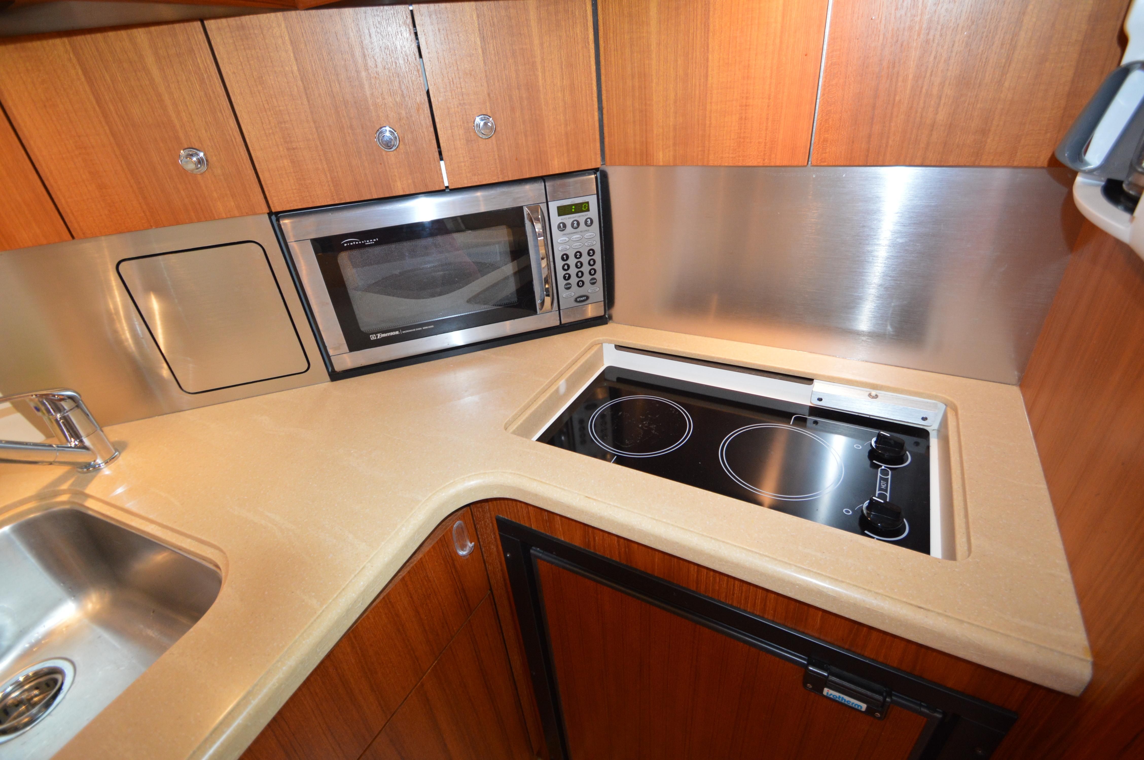 Slide: The Image of Tiara Yachts 3600 Sovran 2005 - 41