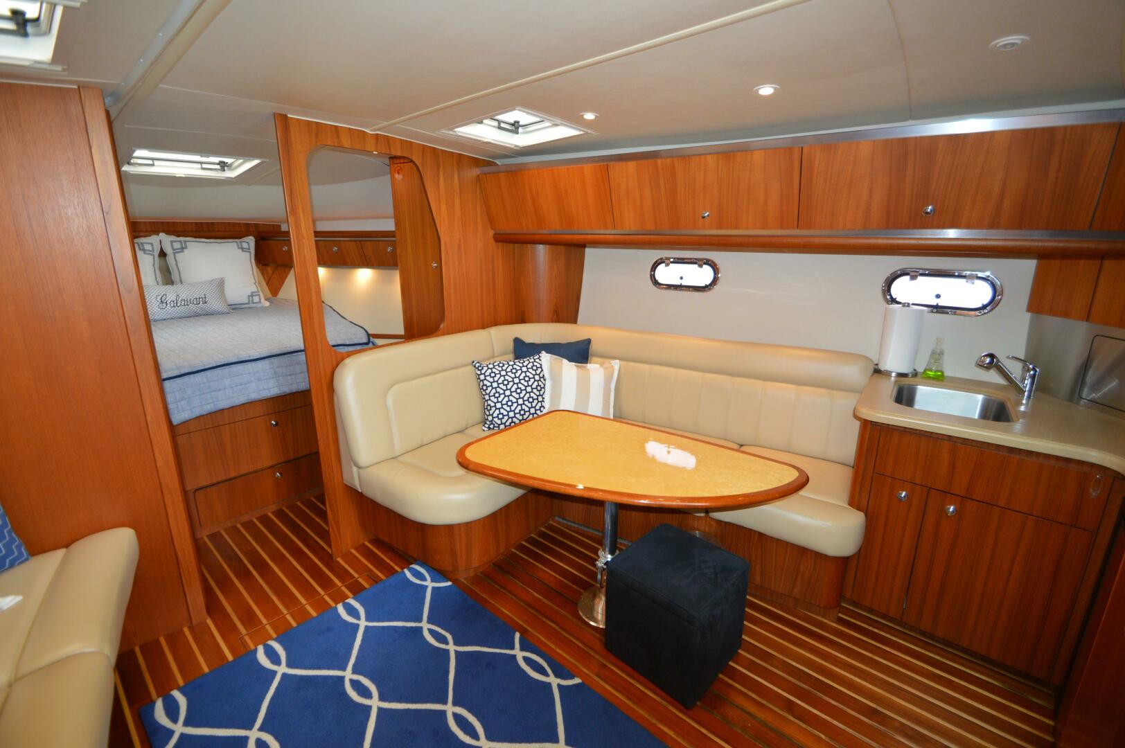Slide: The Image of Tiara Yachts 3600 Sovran 2005 - 4430416