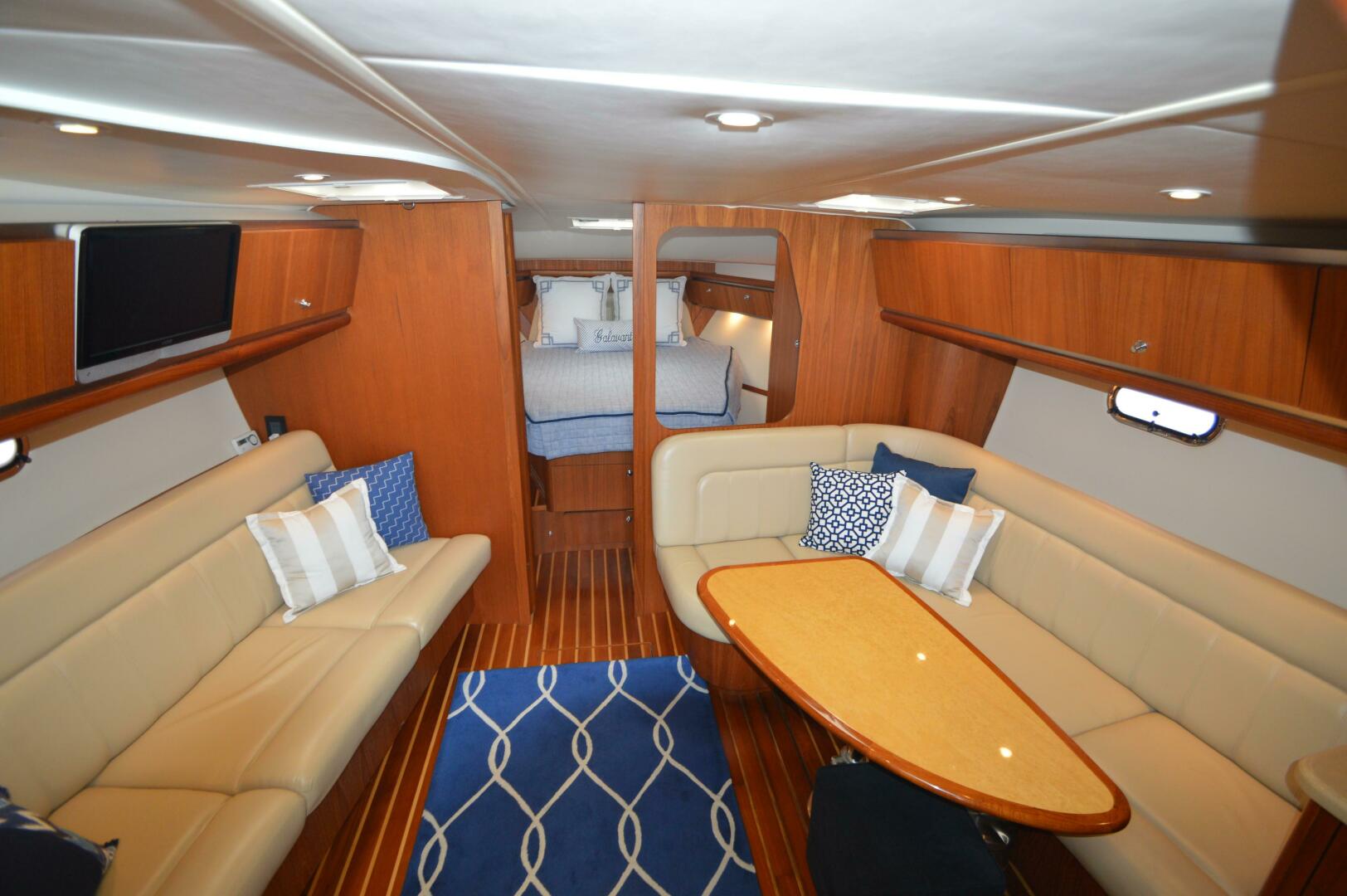 Slide: The Image of Tiara Yachts 3600 Sovran 2005 - 4430425