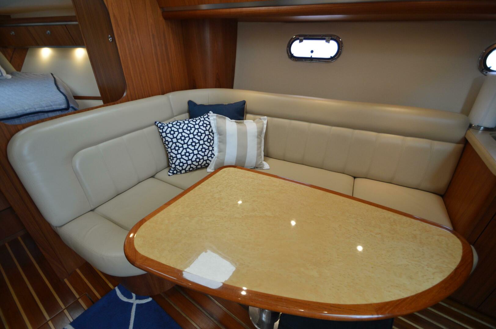 Slide: The Image of Tiara Yachts 3600 Sovran 2005 - 4430480