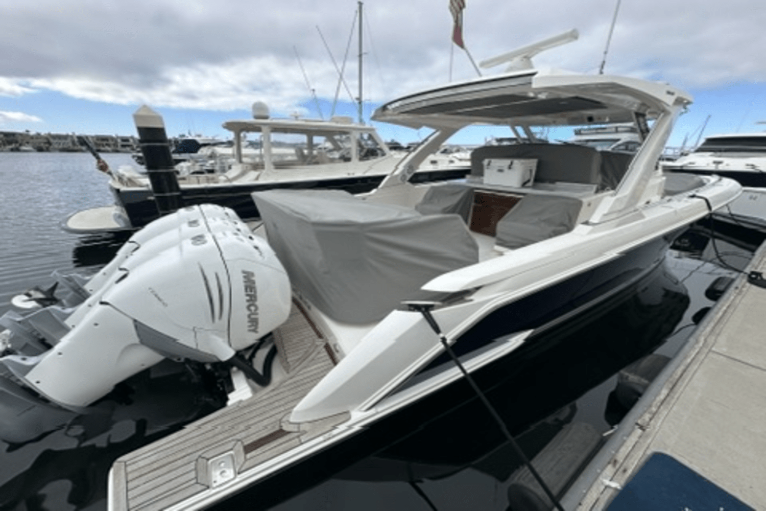 Slide: The Image of Tiara Yachts 38 LS 2020 - 21