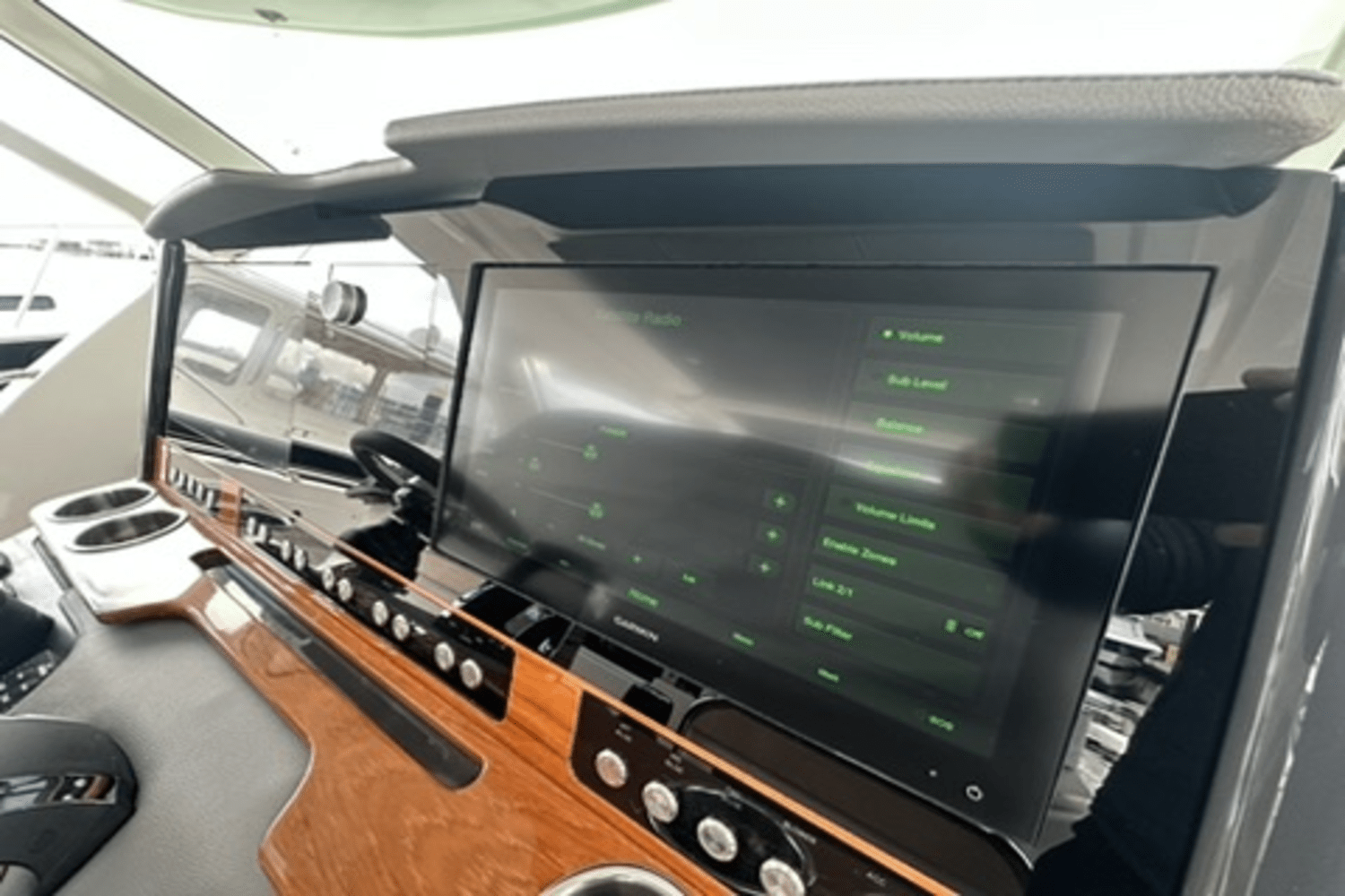 Slide: The Image of Tiara Yachts 38 LS 2020 - 38