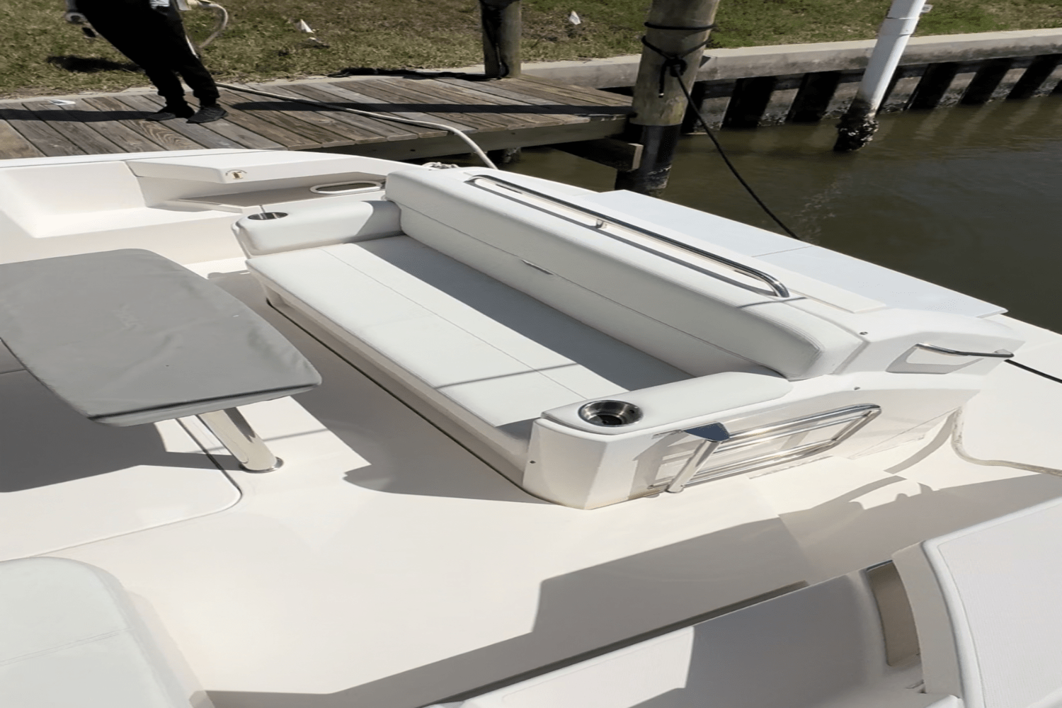 Slide: The Image of Tiara Yachts 39 COUPE 2019 - 11