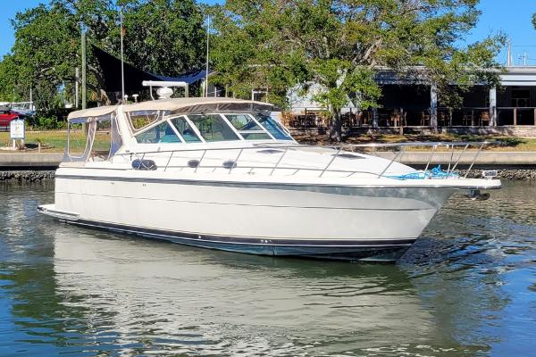 Slide: The Image of 1996 Tiara 4000 Express 'Tropical Passage' - 0