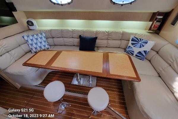 Slide: The Image of Salon Starboard w/ Convertible Lounge - 18