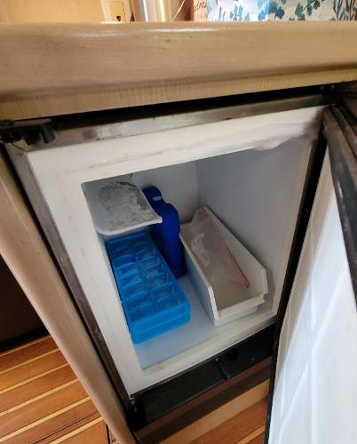 Slide: The Image of U-Line Freezer - 26