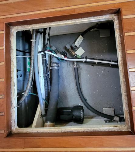Slide: The Image of Salon Bilge Access - 39