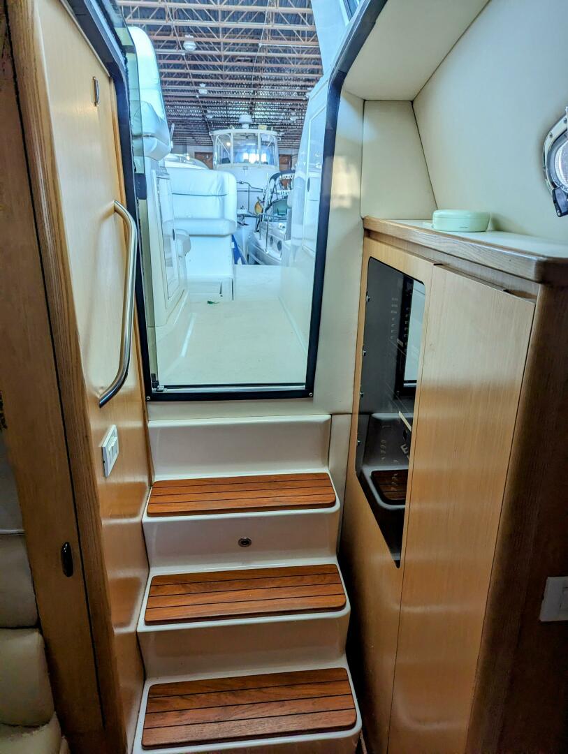 Slide: The Image of Tiara Yachts 4000 Express 2003 - 4323032