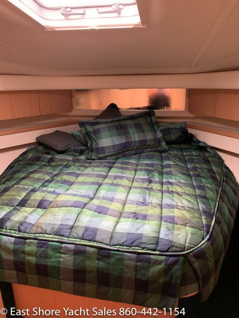 Slide: The Image of Tiara Yachts 4000 Express 2003 - 4323036