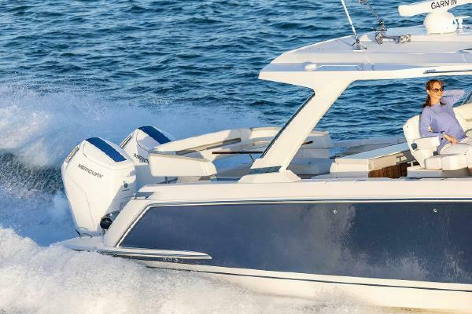 Slide: The Image of Tiara Yachts 43 2023 - 5238863
