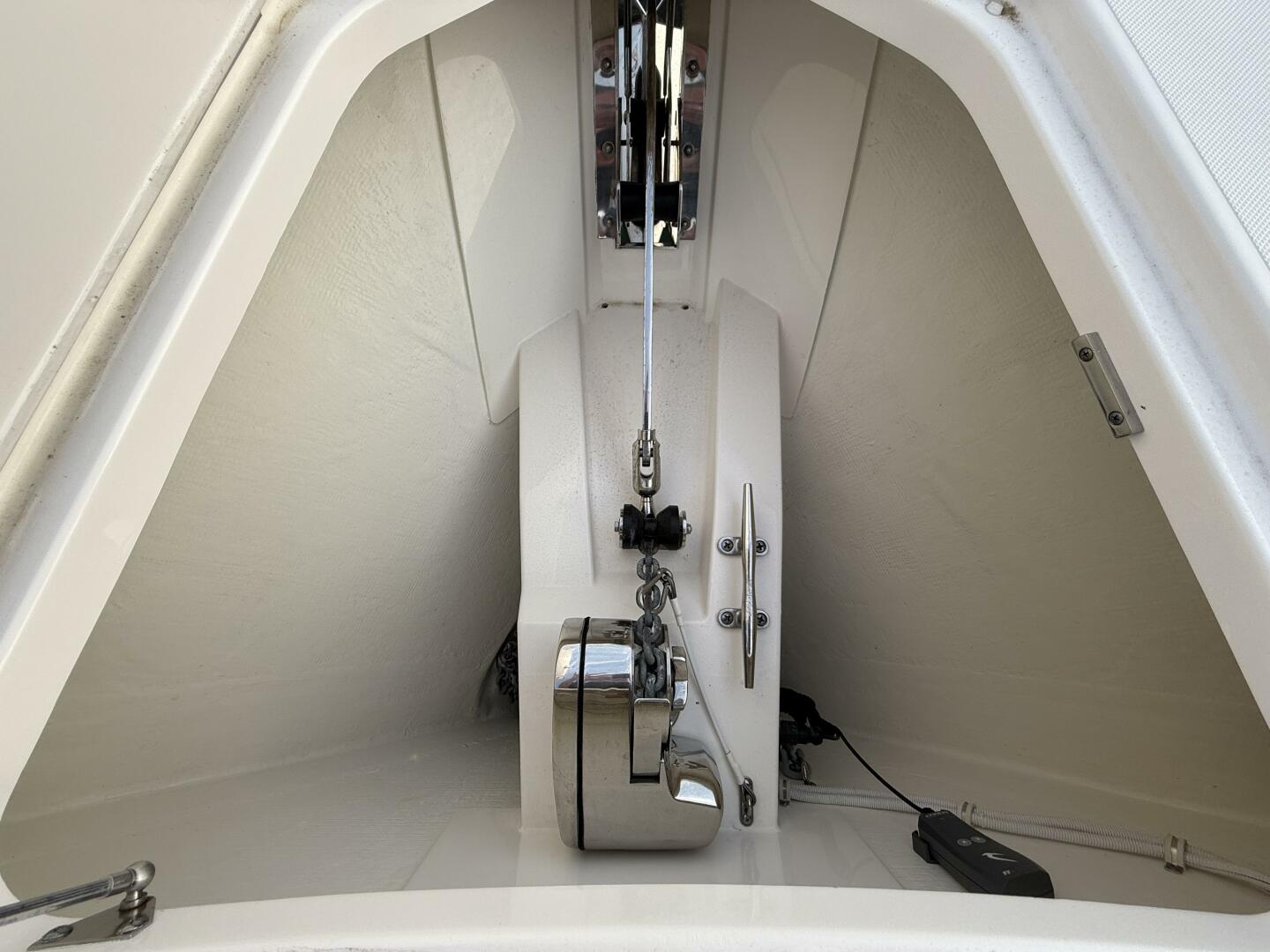 Slide: The Image of Tiara Yachts 43 2023 - 5396373
