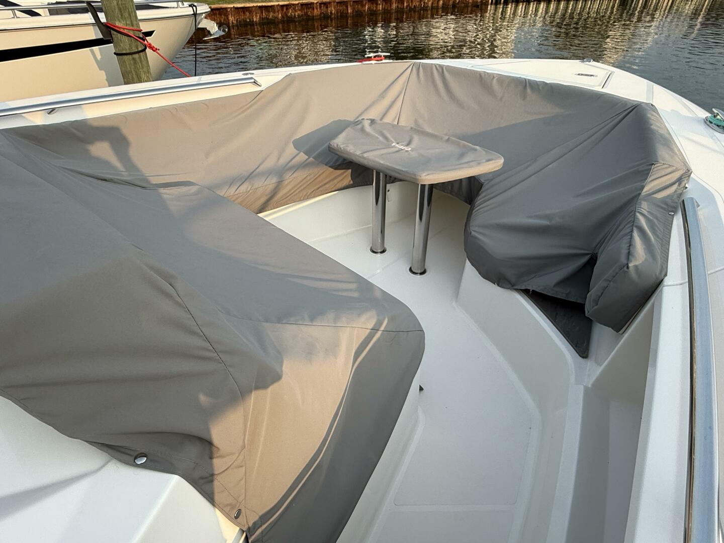 Slide: The Image of Tiara Yachts 43 2023 - 5396399