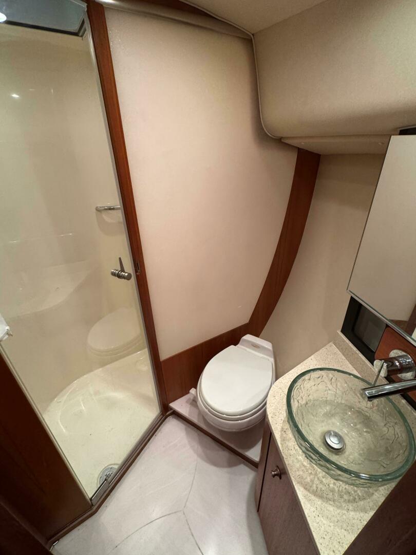 Slide: The Image of Tiara Yachts 4300 Sovran 2006 - 5230853