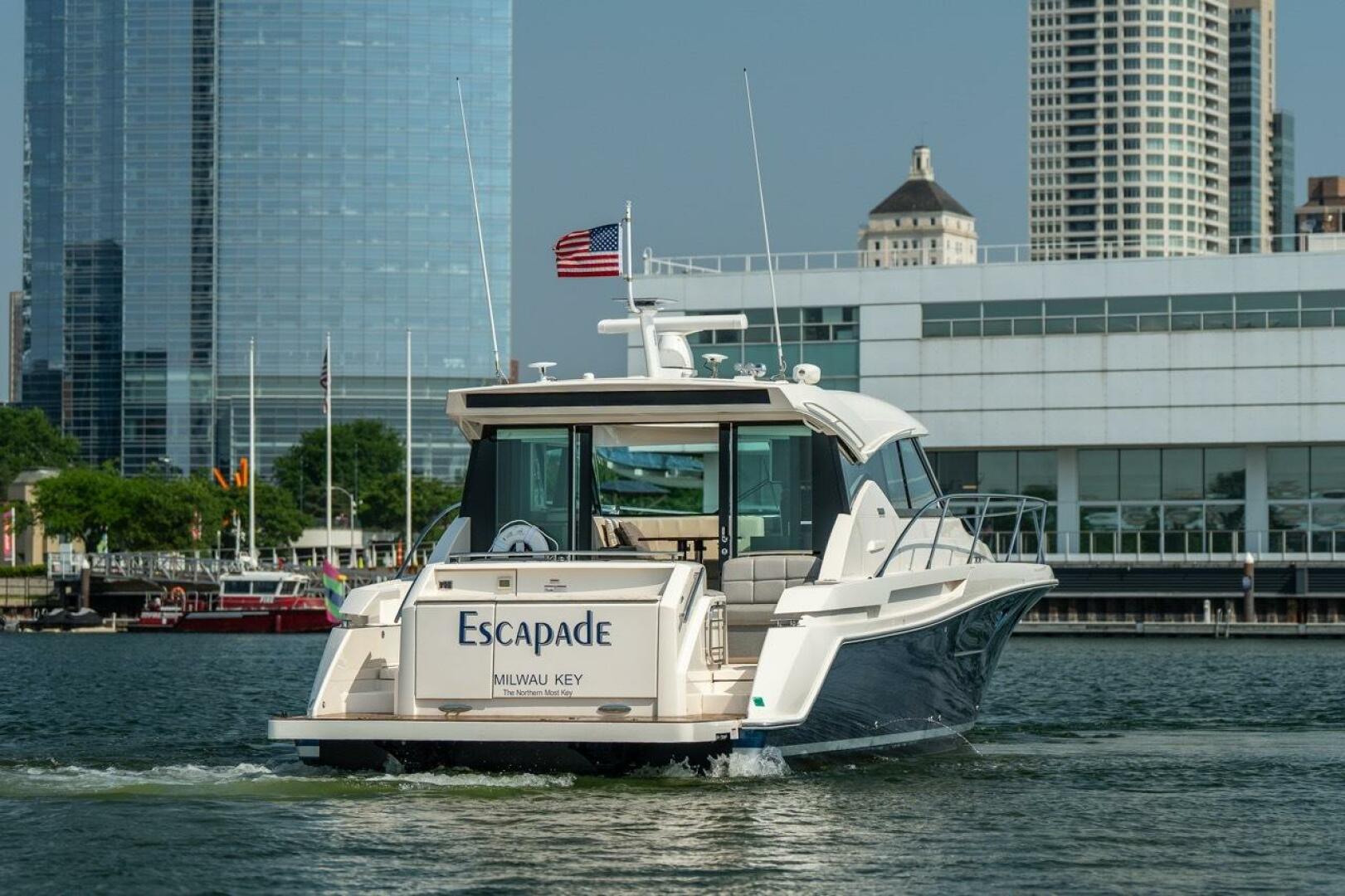 Slide: The Image of Tiara Yachts 44 Coupe 2017 - 5455325