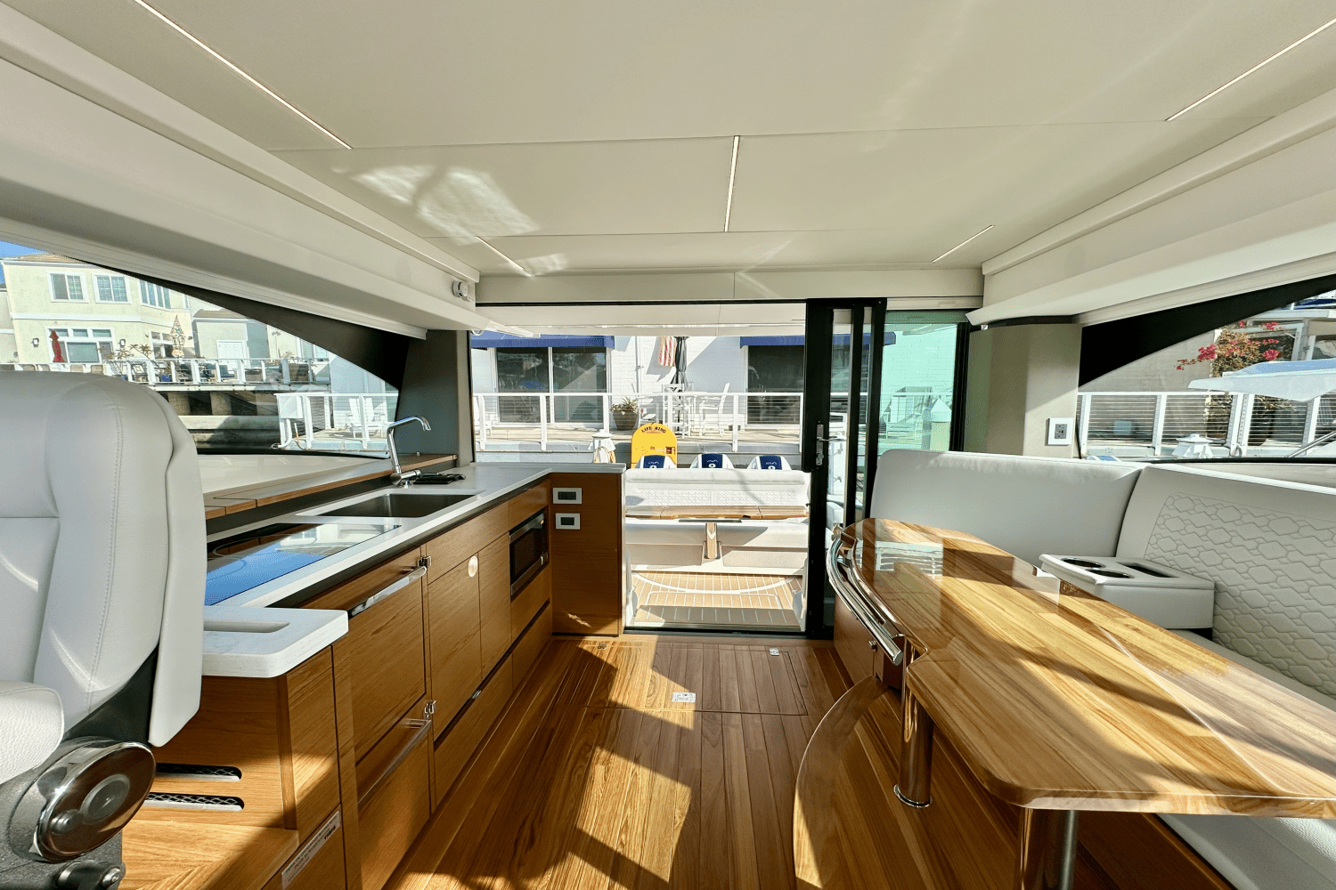 Slide: The Image of Tiara Yachts 48 LE 2025 - 22