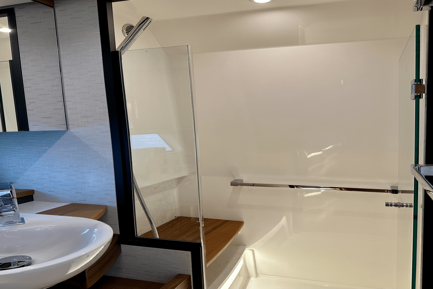 Slide: The Image of Tiara Yachts 48 LE 2025 - 51