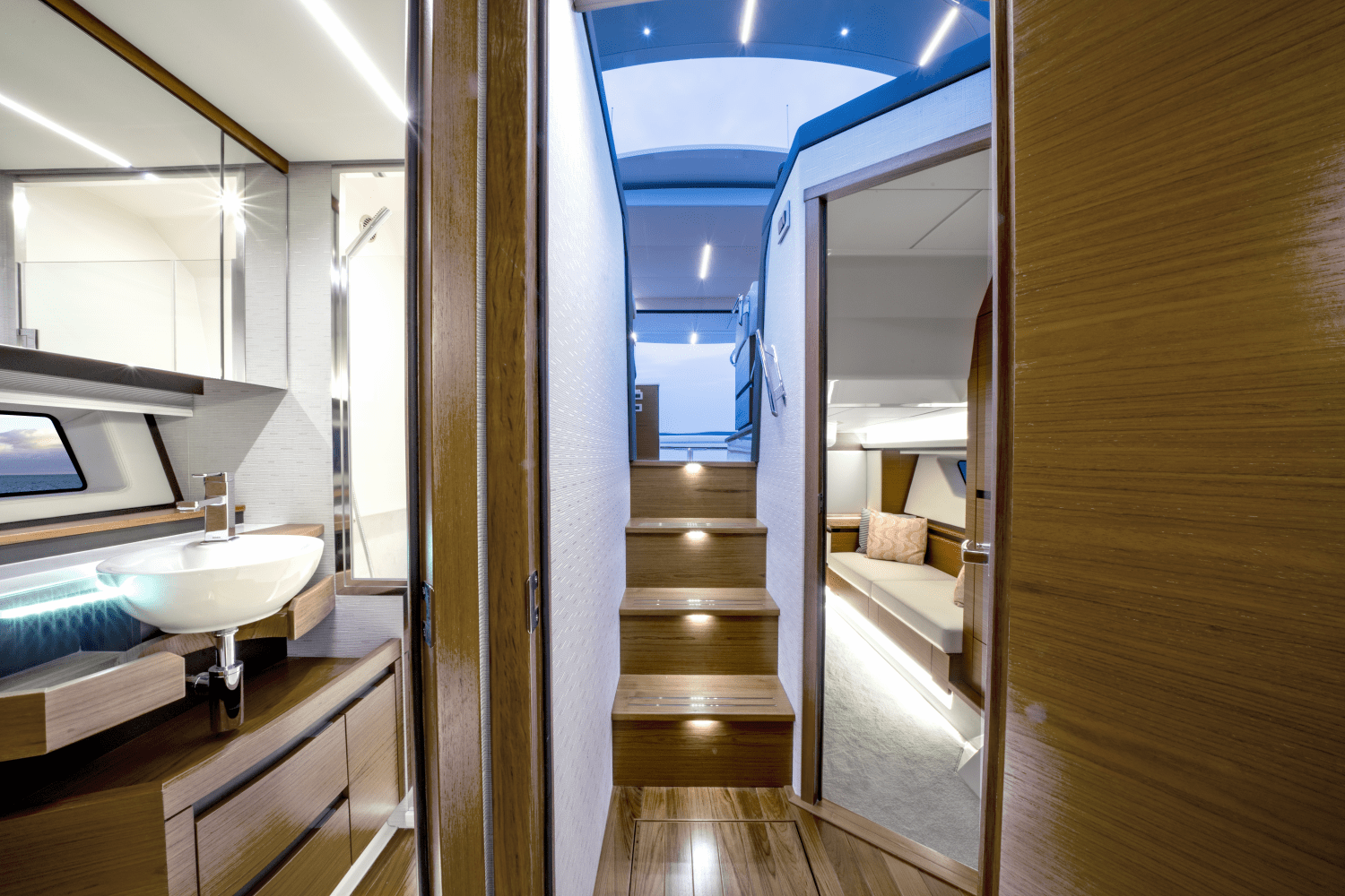 Slide: The Image of Tiara Yachts 48LE 2026 - 13