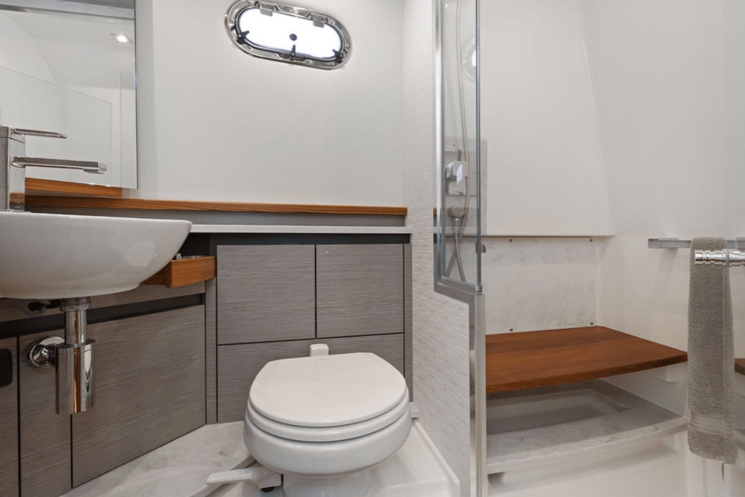 Slide: The Image of Tiara Yachts 48 LS 2024 - 33
