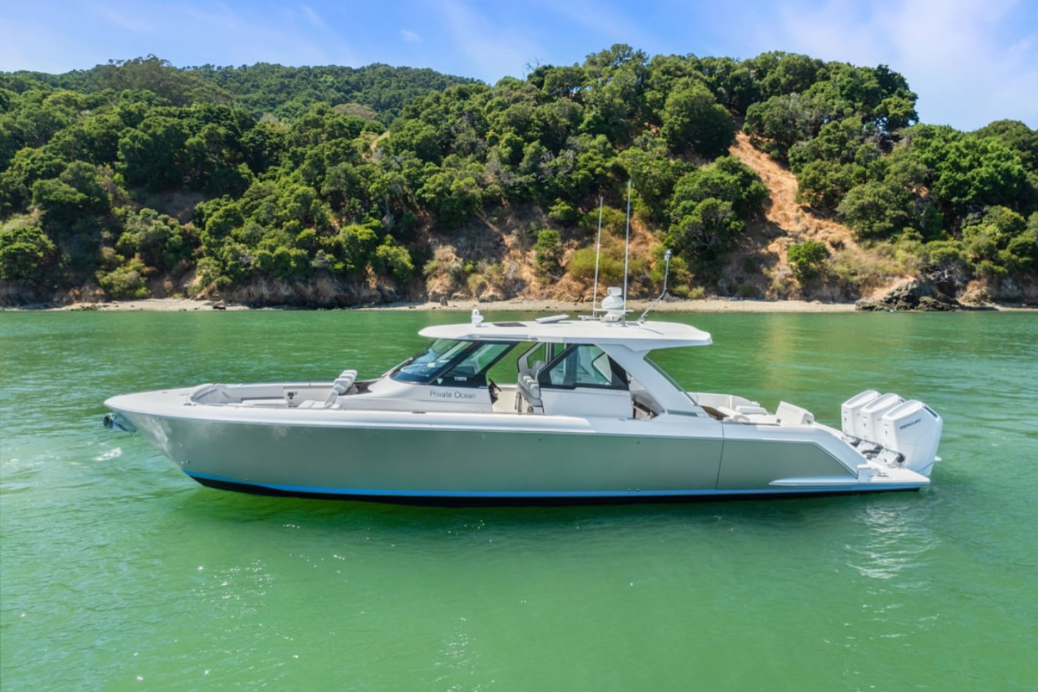 Slide: The Image of Tiara Yachts 48 LS 2024 - 42