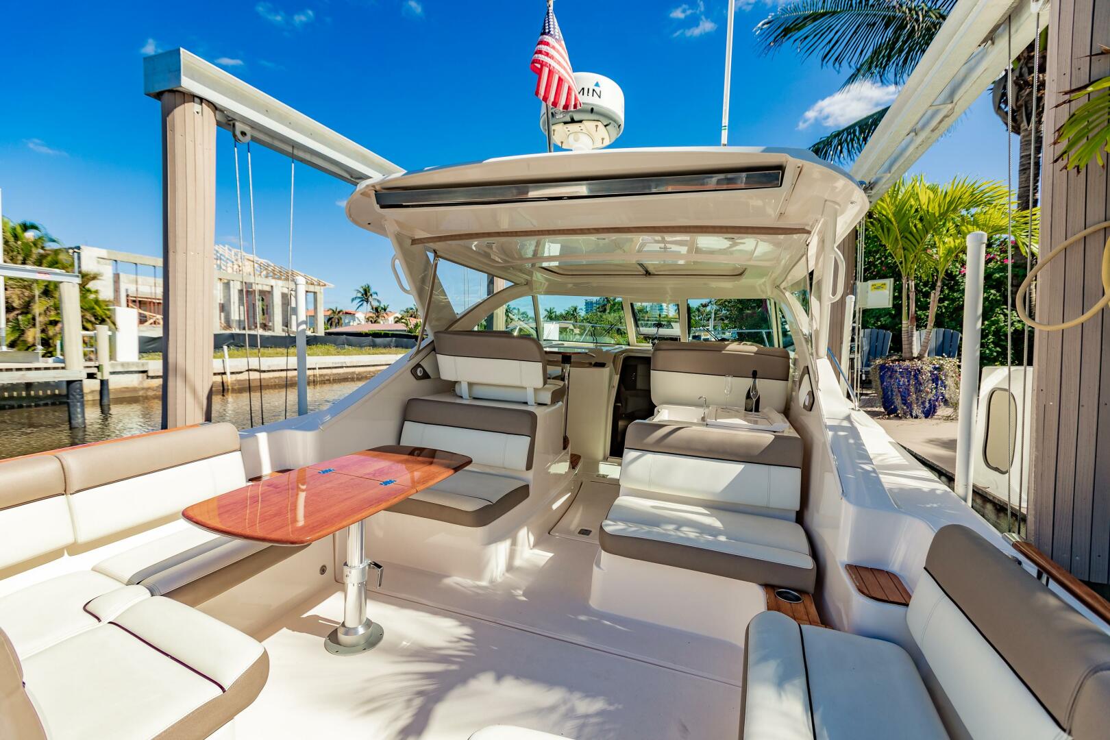 Slide: The Image of Tiara Yachts Coronet 2015 - 5595085