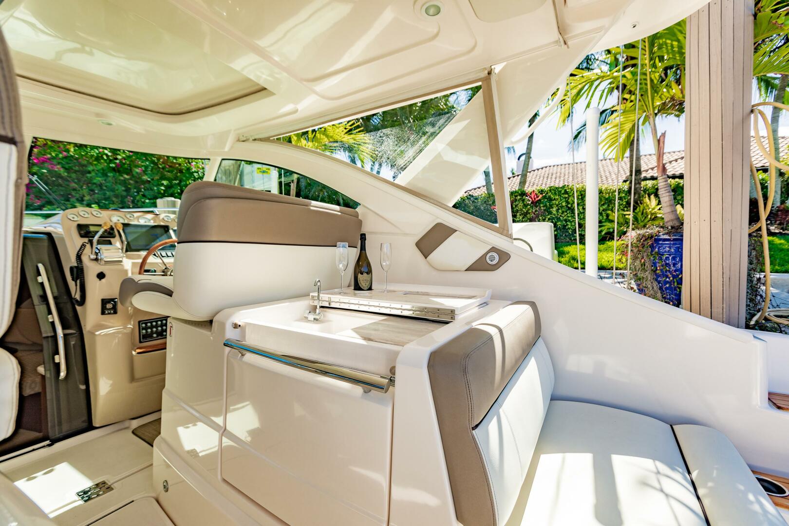 Slide: The Image of Tiara Yachts Coronet 2015 - 5595094