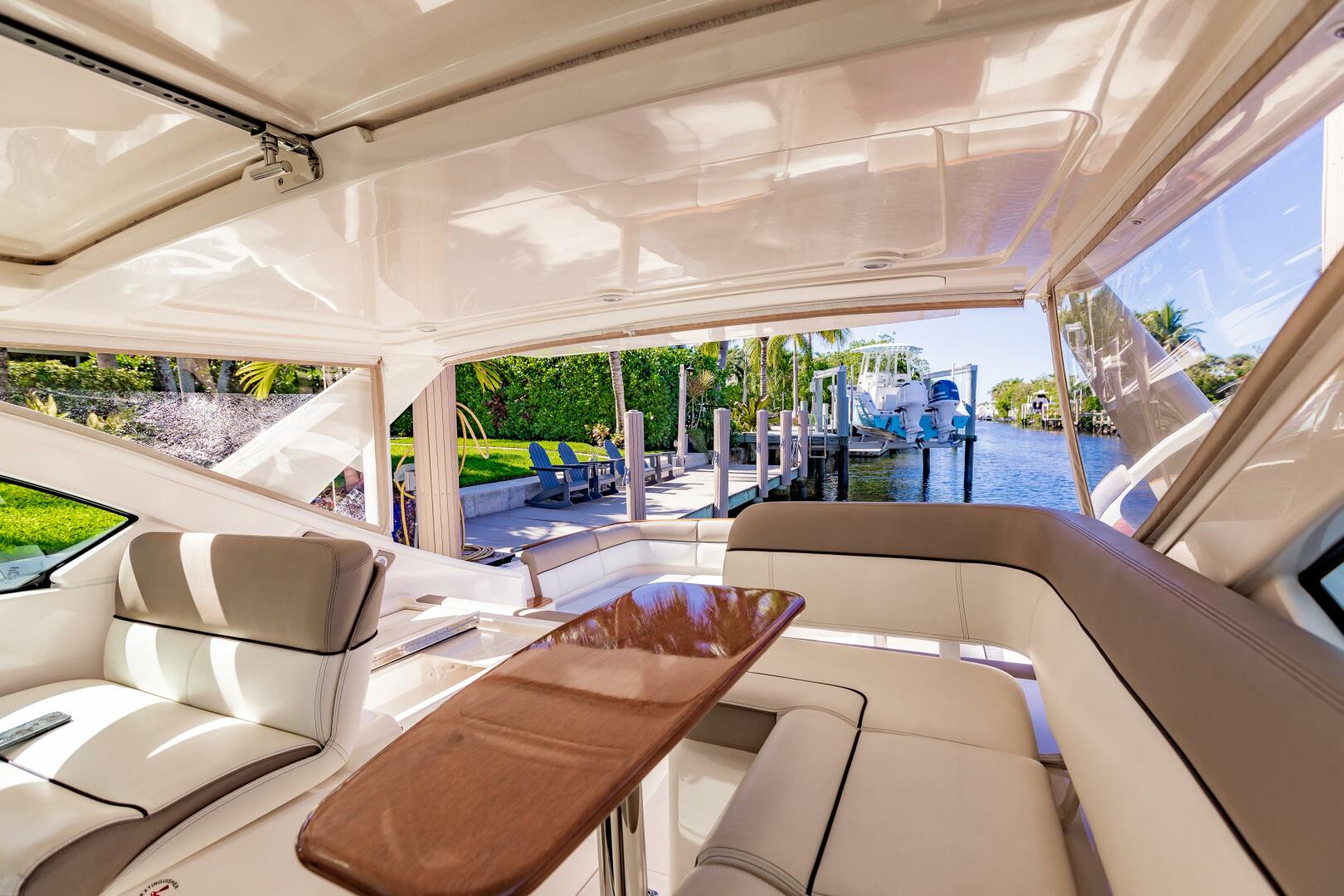 Slide: The Image of Tiara Yachts Coronet 2015 - 5595095
